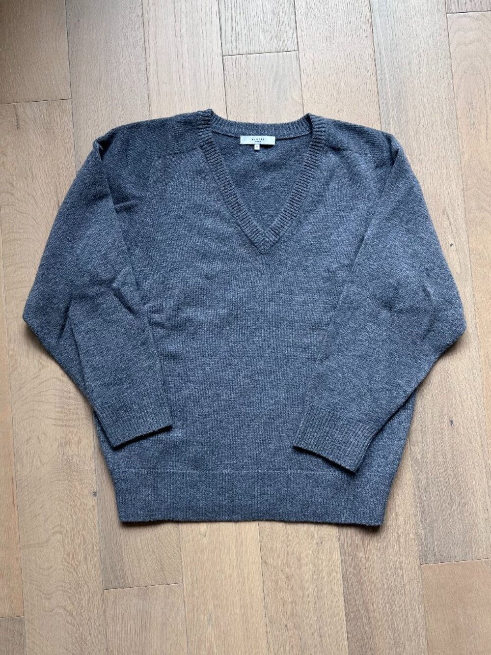 Almina Concept Wool V-Neck Sweater